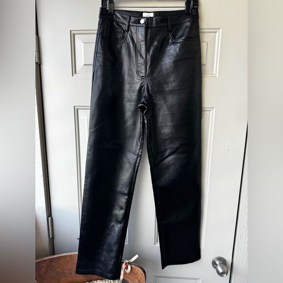 Wilfred
The Melina™ Super High-rise Pant Size 8 - Picture 5 of 16